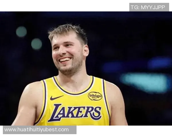 雷迪克称东契奇与里夫斯表现出色令黄蜂防守面临巨大压力